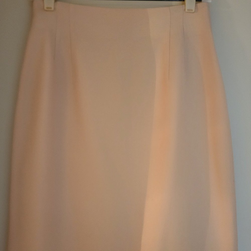 Jones New York Peach Skirt Size 8 Summer Vibes!